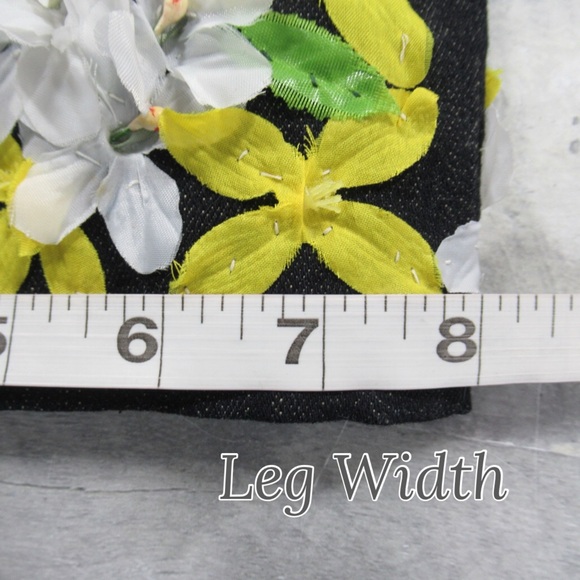 MARC JACOBS Dark Wash Customized Floral Appliqué Bootcut Jeans Women’s Size 26 - Picture 13 of 14